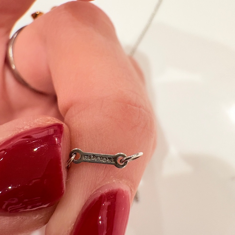 Tiffany & Co Paloma Picasso Olive Leaf Heart Pendant - Picture 5 of 7